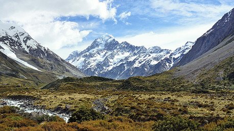 Túnel bajo el Everest: China construiría una línea ferroviaria bajo la montaña más alta del mundo