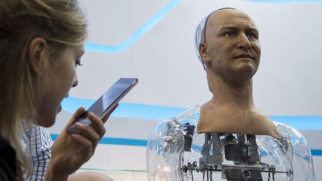 '¡Aye, Ham!': Presentan insólito humanoide capaz de dialogar (Fotos)