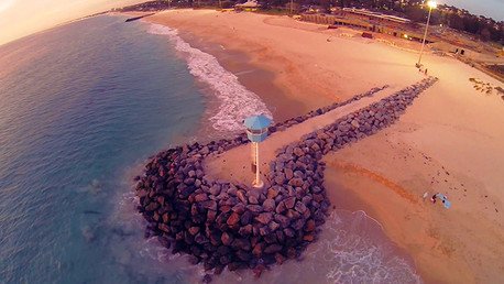 Por un pelo: Carrerón 'maratónico' para salvar su dron sin energía