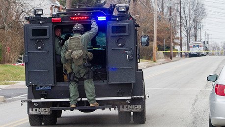 VIDEO y FOTOS: La Policía tiene que intervenir en Ferguson ante un posible tiroteo