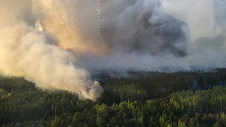 "Nadie nos dice la verdad": aldeas cerca de Chernóbyl temen la radiación tras el incendio