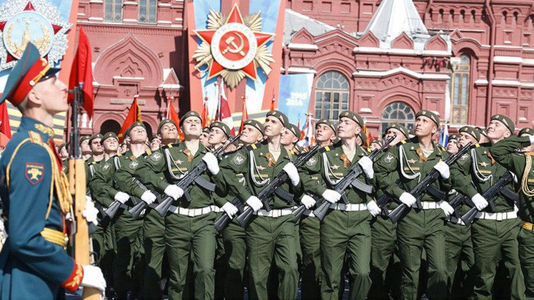 'The Financial Times': No debe olvidarse el papel de la URSS en la Victoria sobre el fascismo