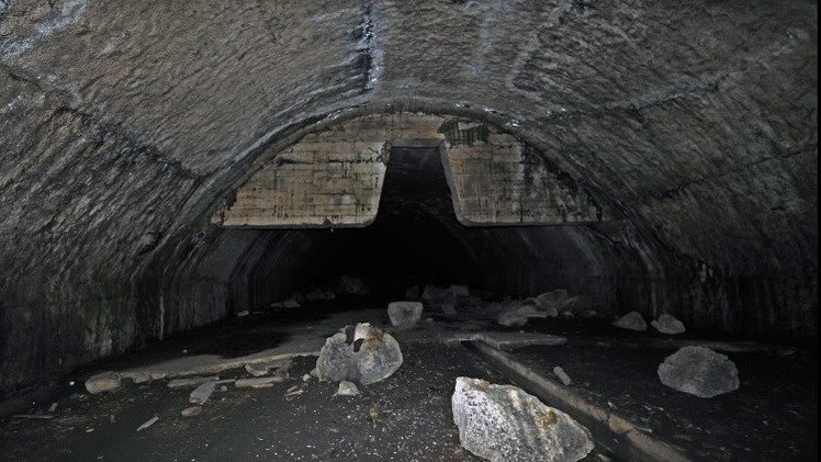 Fotos: Insólita base aérea subterránea de la URSS abandonada vista desde dentro