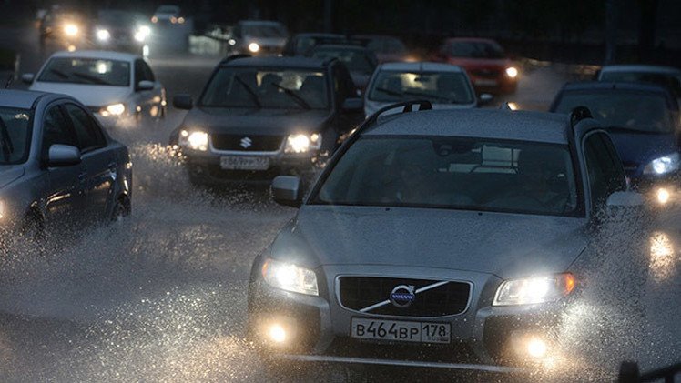 Videos, Fotos: Tormenta apocalíptica inunda las calles de Moscú
