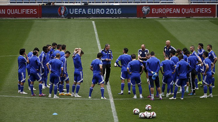 Palestina retira la moción para suspender a Israel de la FIFA