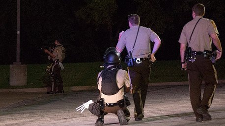 EE.UU.: Un policía dispara por error a un afroamericano que había llamado al 911  