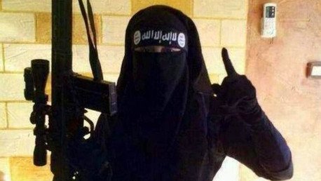 "Hay otros caminos": emotiva carta de adolescentes a una chica para que abandone el Estado Islámico