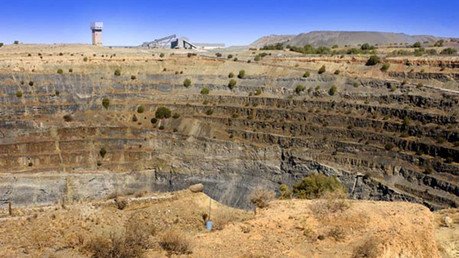 Foto: ¿Cuánta tierra hay que excavar para obtener una pelota de diamantes?