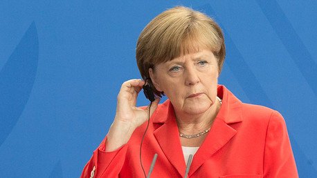 'Der Spiegel': Por EE.UU. Angela Merkel violó el juramento de canciller de Alemania