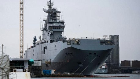 Político francés: "París no ejecuta el contrato con Rusia sobre los Mistral bajo presión de EE.UU."