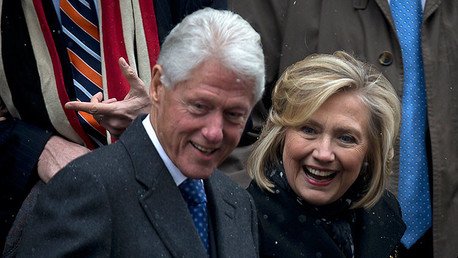 Revelan que Bill Clinton posee una empresa fantasma
