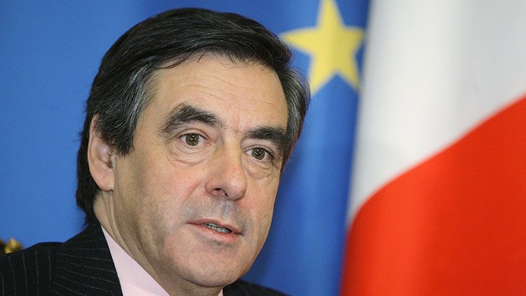 Ex primer ministro francés: "EE.UU. nos arrastra a una cruzada contra Rusia"