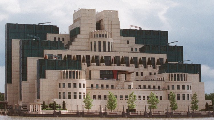 La vida secreta de los agentes de Inteligencia: ¿qué hace realmente un espía?