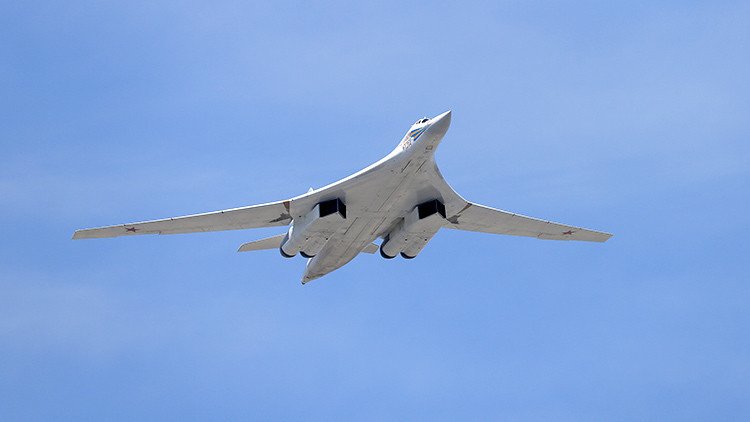 Basado en las estrellas: el nuevo sistema de navegación de los aviones rusos