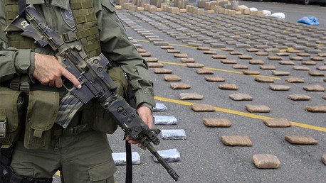 Santos: "¿Cómo arresto a un campesino que cultiva marihuana si es legal en EE.UU.?"