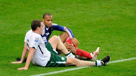 'La mano de Henry': Blatter sobornó a Irlanda para que no denunciase la polémica jugada