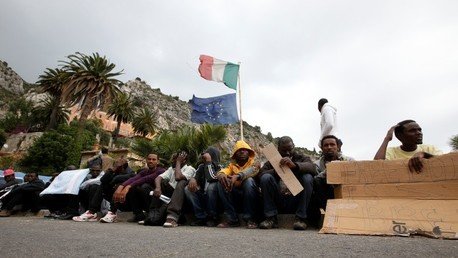 El primer ministro de Italia amenaza a la UE con "un plan B"