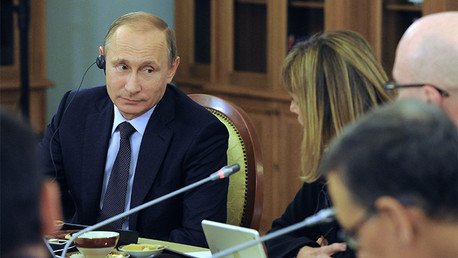 Putin: "La retórica belicista no implica un aumento del peligro nuclear"