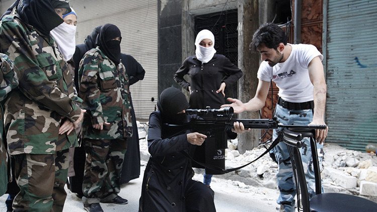 Una militante del EI a cargo de redes de esclavitud sexual y espionaje revela cómo operaban  