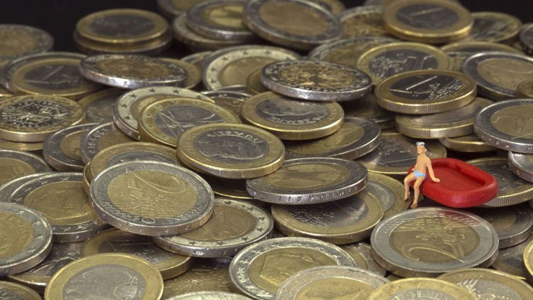 Predicen que un colapso económico a gran escala sacudirá el mundo este octubre