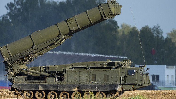 Irán puede adquirir sistemas antiaéreos rusos más modernos que los S-300
