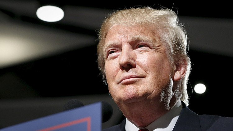 Ahora Donald Trump asegura que su amor por los mexicanos es mutuo