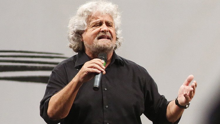 Beppe Grillo tilda de "nazismo explícito" las acciones de los acreedores de Grecia