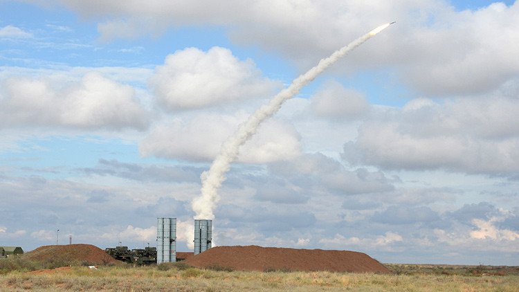 Rusia e Irán, a punto de concluir negociaciones sobre la entrega de los sistemas de defensa aérea