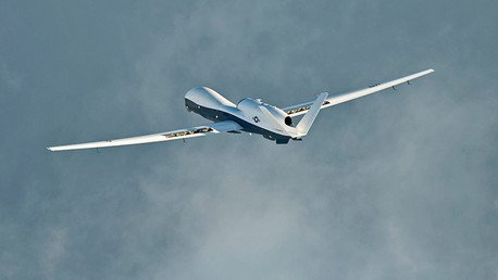 Ex alto cargo del Pentágono: "Cuantas más bombas tiramos, más guerra creamos"