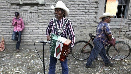 Economista de la UNAM: "Pareciera que alguien le ha echado el mal de ojo a México"