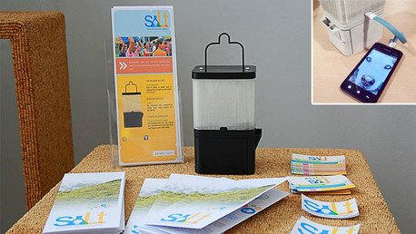 SALt: La lámpara que alumbra solo con agua y sal