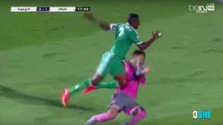 Egipto: Una horrible lesión podría dejar parapléjico a un futbolista