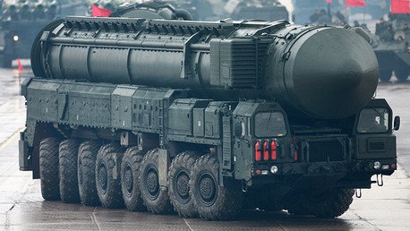 Ministro de Defensa de Irak:  "Las armas rusas son las más eficaces contra el EI"