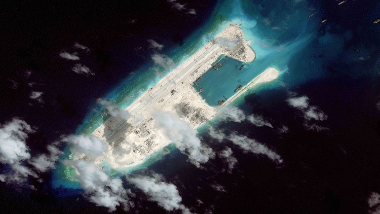 China podría estar preparando la segunda pista de aterrizaje en las islas Spratly