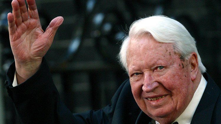 Un ex primer ministro británico es acusado de violar a un niño de 12 años