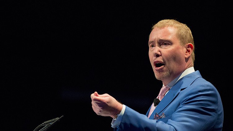 "El desplome financiero chino señala la desaceleración del crecimiento global"