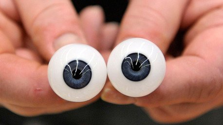 ¿Realidad paralela?: Cómo ve el mundo un ciego con ojos biónicos (video)