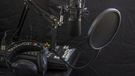 Brasil: Asesinan a un periodista durante la emisión de su programa