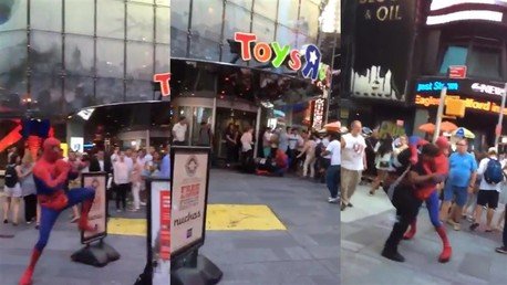 Un 'spiderman' de la vida real vence a un malhechor