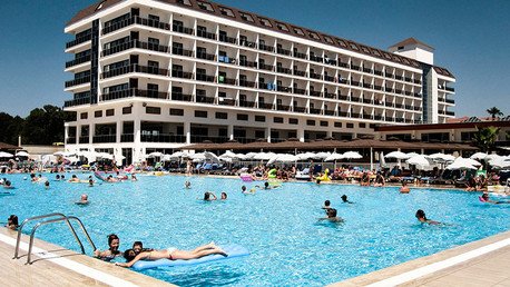 Broma macabra: El personal de un hotel en Turquía imita un 'ataque yihadista'