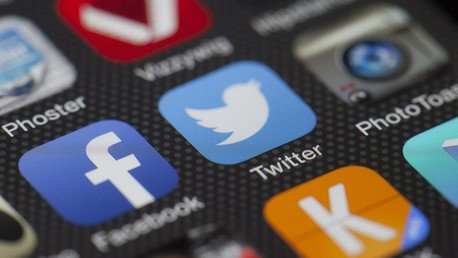 La doble cara de las redes sociales: ¿Es tan dañino Internet como lo presentan algunos?