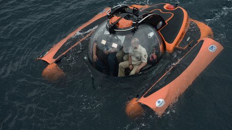 El presidente Putin se sumerge hasta el fondo del mar Negro en un batiscafo (Video)