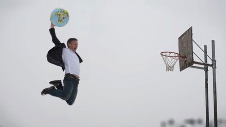 Así es el hombre que visitó todos los países del mundo antes de los 40 y sin dejar el trabajo