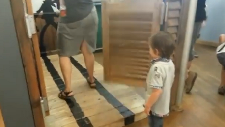 ¿Por qué no había niños en los salones del oeste?