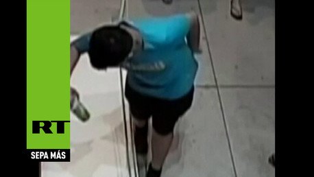 Un niño arruina una pintura de 1,5 millones de dólares al tropezarse en un museo