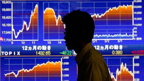 Cómo China 'hundió' a las bolsas de todo el mundo, en dos simples cronogramas