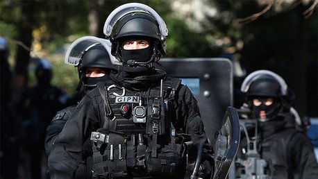 Un tiroteo al noroeste de Francia deja al menos tres muertos