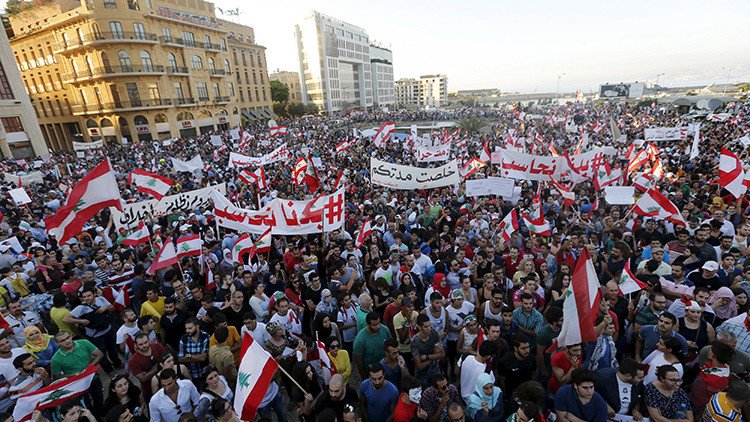 Líbano: Manifestantes toman el Ministerio de Medio Ambiente