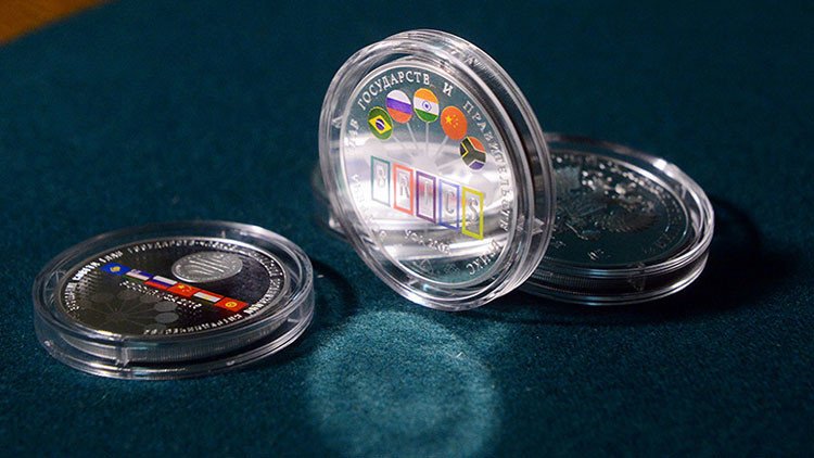 ¿Cómo crearán los BRICS su propia moneda?