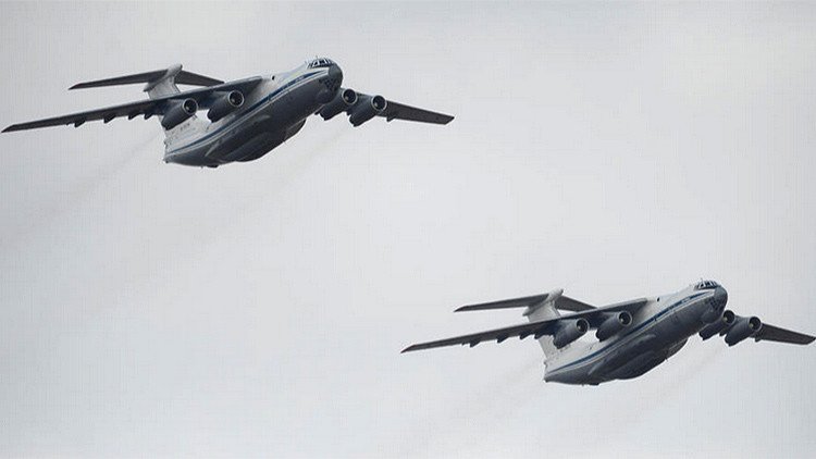 Grecia e Irán abren su espacio aéreo a los aviones rusos con ayuda humanitaria a Siria